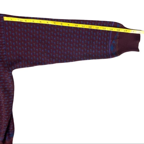 VINTAGE TRICOTS ST. RAPHAEL 100% WOOL MAROON CREW NECK PULLOVER SWEATER WOMENS - Picture 5 of 6